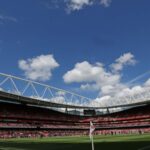 Arsenal uzatvára „Druhý najlepší hráč na svete“.