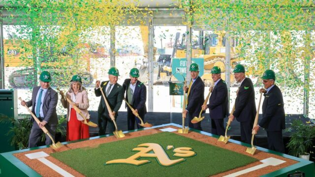 Atletika oslavuje revolučný štadión vo výške 1,75 miliárd dolárov Vegas

