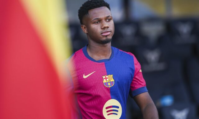 Barcelona kladie 30. júna termín na dokončenie odchodu z útočníka k útočníkovi Fix na Ligue 1

