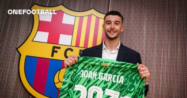 Barcelona predpis Nové podpisovanie Joan Garcia: prvé slová a obrázky
