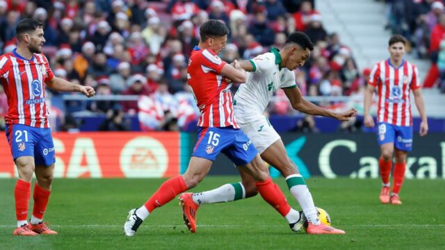 Barcelona súhlasí s tým, že leto odíde zadarmo, aby odišlo zadarmo

