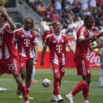 Bayern Mníchov Routs Auckland City 10-0 na Majstrovstvách sveta sveta, keď fanúšikovia otvoria vlajku „Smash Fifa!“