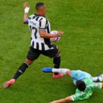 Botafogo skóre včas a drží 2-1
