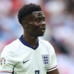 Bukayo Saka nebude môcť pridať svoje 43 anglických čiapok proti Andorre