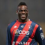Mario Balotelli je pripravený opustiť Janov a presunúť sa na tretiu úroveň španielskeho futbalu