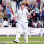 Sir Alastair Cook verí, že Ollie Pope si zaslúži byť č. 3 pre testovaciu sériu v Anglicku