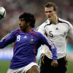 Bývalý záložník Lyon & PSG Vikash Dhorasoo vymenoval asistenta trénera na tretej úrovni Paríž 13 Atlético