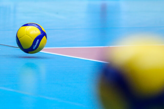 CSB Lady Blazers na Virgin of Another Romp

