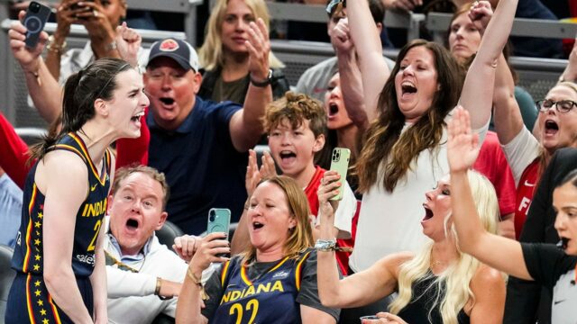 Caitlin Clark je na špičkových hlasoch WNBA All-Star pred horúčkou, ktorá organizuje hru

