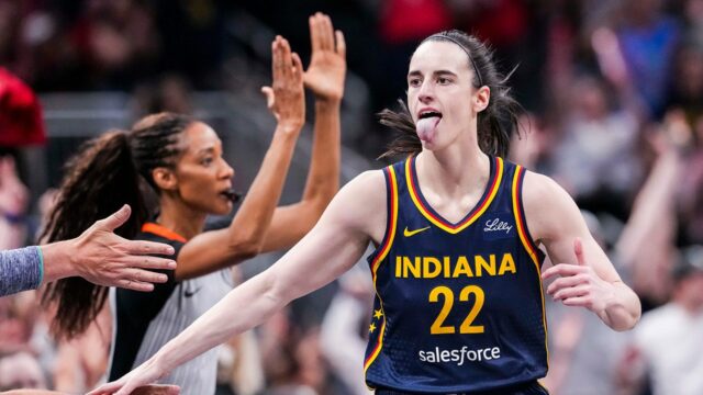 Caitlin Clark zhasne, zatiaľ čo horúčka končí v perfektnej sezóne slobody


