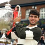 Carlos Alcaraz porazil Jiřího Lehečku, aby si udržal titul Queen's Club a cement ako obľúbený Wimbledon