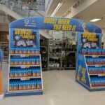Tesco sa ospravedlnil po vystavení tohto promo Lionesses v obchode Galli.