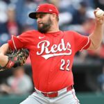 MLB: Cincinnati Red Cleveland Guards