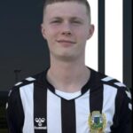 Futbalista Threave Rovers Charlie Watson zomrel po bitke s rakovinou kože