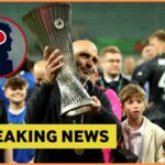 Chelsea, aby si udržal mihalnice u obrancu Ajax Jorrel Hato