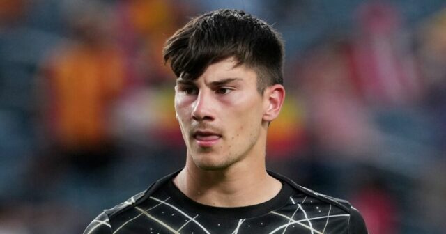 Chelsea „vypne Mike Penders“ po tom, čo Wonderkid pošle správu Enzo Maresca | Futbalový šport


