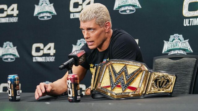 Cody Rhodes robí reklamu na to, či 45 -ročná hviezda odchádza do dôchodku z WWE

