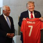 Cristiano Ronaldo perá osobné posolstvo pre Donalda Trumpa v Jersey podpísané