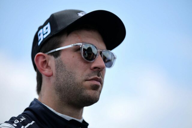 Daniel Suarez uvažuje o šťastnej strane svojej kariéry v NASCAR v Trackouse uprostred budúcej neistoty

