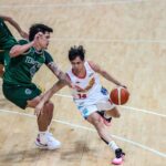 Andrei Caracut, z dažďa alebo jasu, počas hry filipínskeho pohára PBA proti Terrafir Dyip.