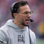 Delfíny -Coach Mike McDaniel Blunt o situácii Trade v Minicamp