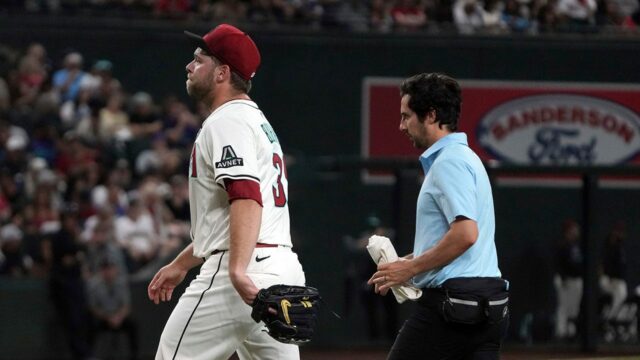 Diamondbacks Ace Corbin Burnes potrebuje operáciu Tommyho Johna v prvej sezóne

