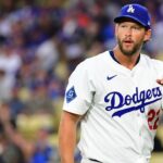 Dodgers džbán Clayton Kershaw dáva jemné vyhlásenie viery počas pýchy v noci