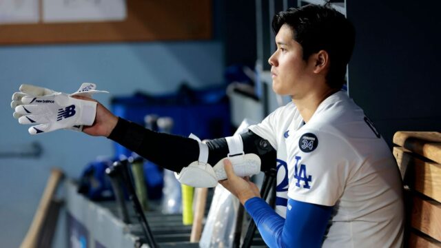 Dodgers potrebuje ruku s Shohei Ohtani, ale zatiaľ jeho netopier urobí

