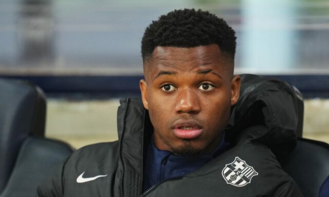Dôvod, prečo Barcelona vyvrcholila Chelsea Pineap pre ligue 1 alebo prejdite od pohybu

