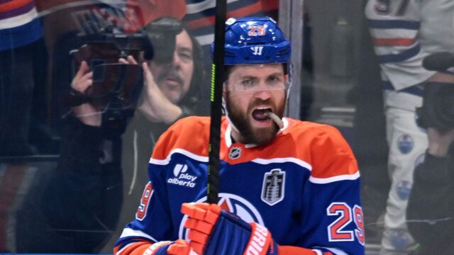 Draisaitl skóre nadčas víťaz, zatiaľ čo Oilers porazil Panthers v Stanley Cup Game 1

