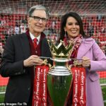 FSG, vedený Johnom W Henrym, nahlásil ideálny klub, ktorý ho kupuje, aby sa pridal do Liverpoolu