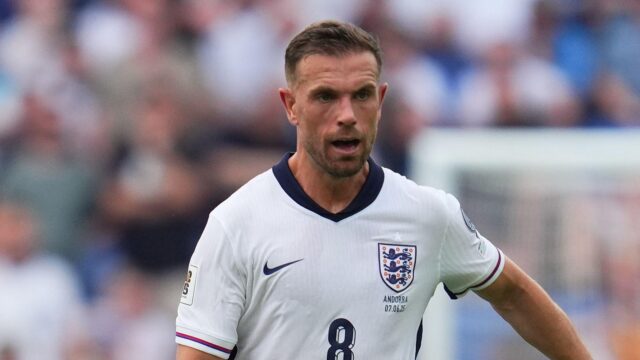 Dva kluby Prem Eye Jordan Henderson sa vyskytujú ako zmluva Ajax

