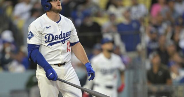 Dvaja Homeméri Max Muny kompenzujú svoju chybu pri víťazstve Dodgers nad Metsom

