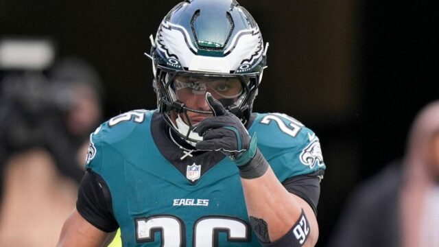 Eagles 'Saquoon Barkley vstupuje do svojej premiéry

