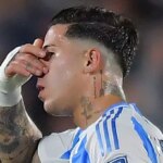 Enzo Fernandez Ban vysvetlil po výzve záložníka Chelsea a strachu z svetového pohára v klube