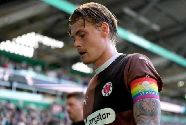 Eric Smith od St. Pauli je na vrchole zoznamu Lyon

