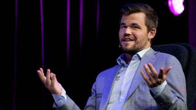 Erupcia Magnus Carlsen je vírusová

