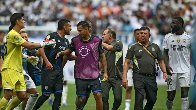 FIFA otvára vyšetrovanie pre Gustavo Cabral na tvrdenie Rudigera Racistu

