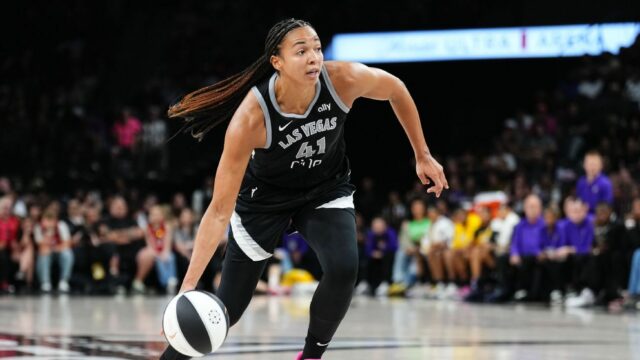 Fantasy ženský basketbal: Kiah Stokes, Nyara Sabaly v Rise

