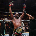 Fanúšikovia UFC reagujú na oznámenie Jon Jonesa Dana White