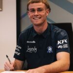 Lachlan Galvin oficiálne podpísal s bulldogom, ale jeho účes upútal veľkú pozornosť fanúšikom