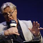 Dermott Brereton diskutuje o svojom fyzickom poklese po hre AFL