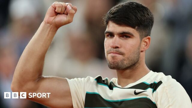 Carlos Alcaraz celebrates