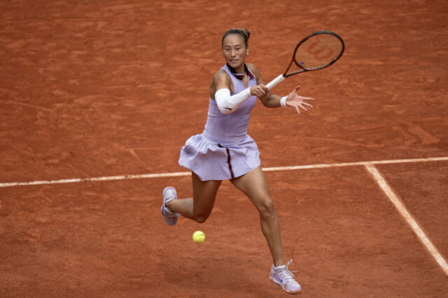 French Open oznámil v nedeľu historickú novinku Qinwen Zheng

