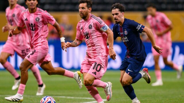 Messi sa zrazil s Vitinha počas straty Inter Miami na PSG