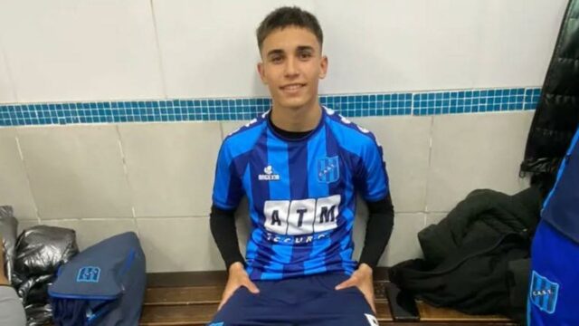 Futbalista Nuin z Argentíny zomrel počas prevádzky kolena

