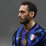 Galatasaray pripravený začať ponuku pre Inter Milána Ace Calhanoglu