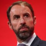 Gareth Southgate 'odkazuje na prácu “a mohol trénovať konkurenti v anglickom pohári futbalového športu