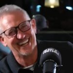 Gary Lineker prouve qu'il n'a pas besoin de la BBC car REST IS IS FOOTBAL PODCAST Switches pour rivaliser