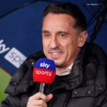 Gary Neville robí hlavné oznámenie, pretože Sky Sports Pundit poskytuje štyri nové ponuky